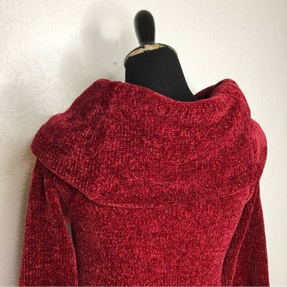 WHBM dark red velour chenille knit cowl neck off shoulder sweater Medium Petite - Picture 9 of 14